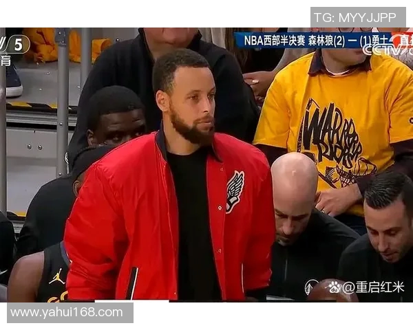 球迷炸锅：库里这一行为引热议！